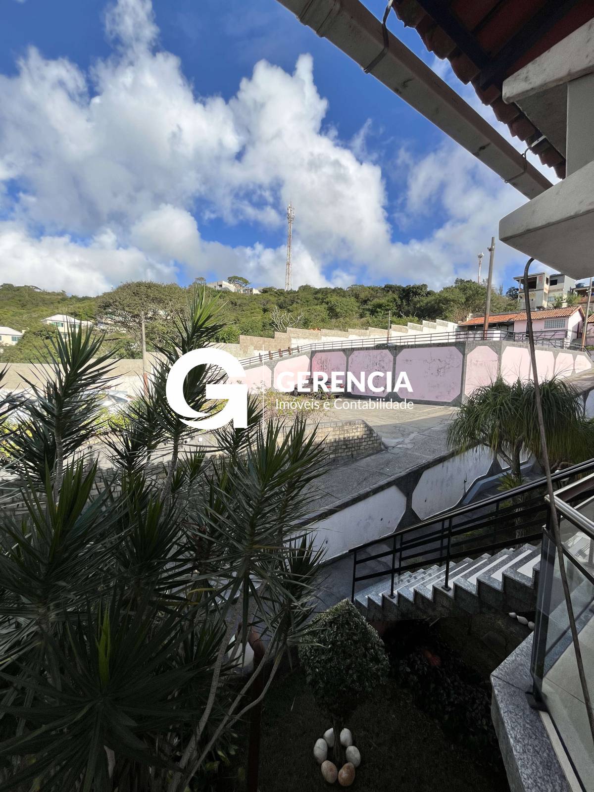 Apartamento para alugar em Cabo Frio, Reserva do Peró, com 2 quartos, 75m²