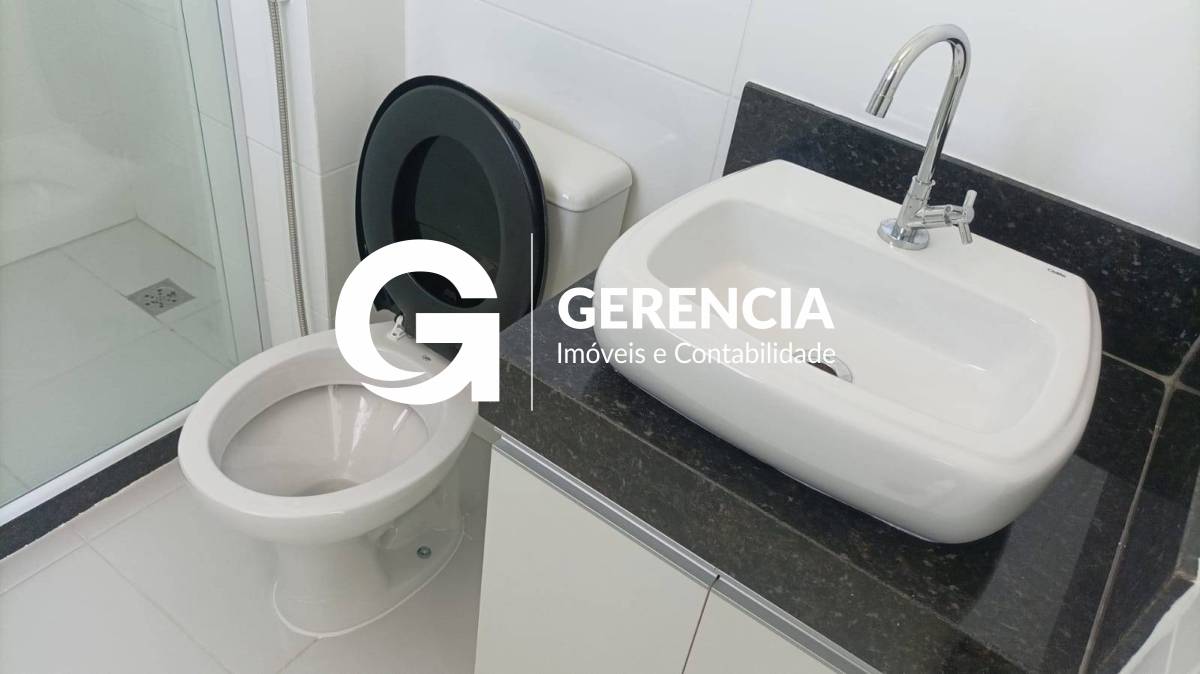 Cobertura à venda, no Condomínio Mirach em Macaé, Imbetiba, com 4 quartos, 180m²