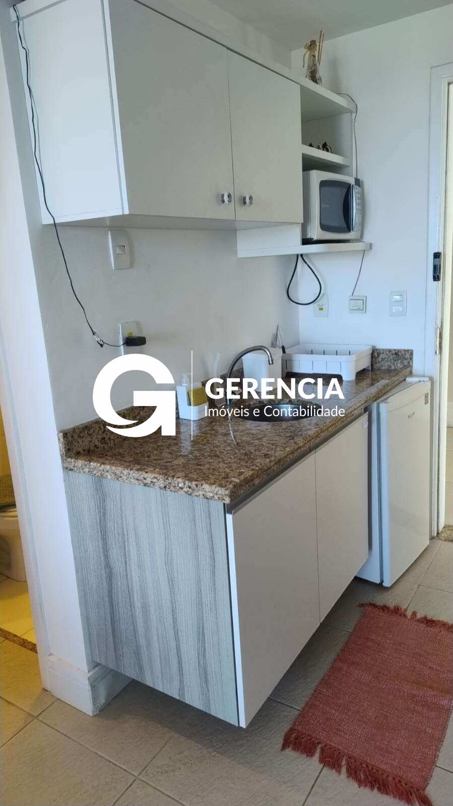 Flat à venda em Macaé, Imbetiba, com 1 quarto, 25m²